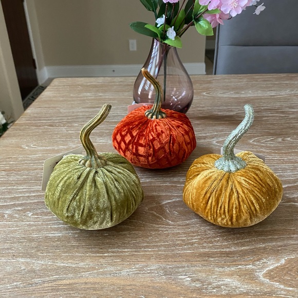 3 small helloween  pumpkin - Picture 3 of 3
